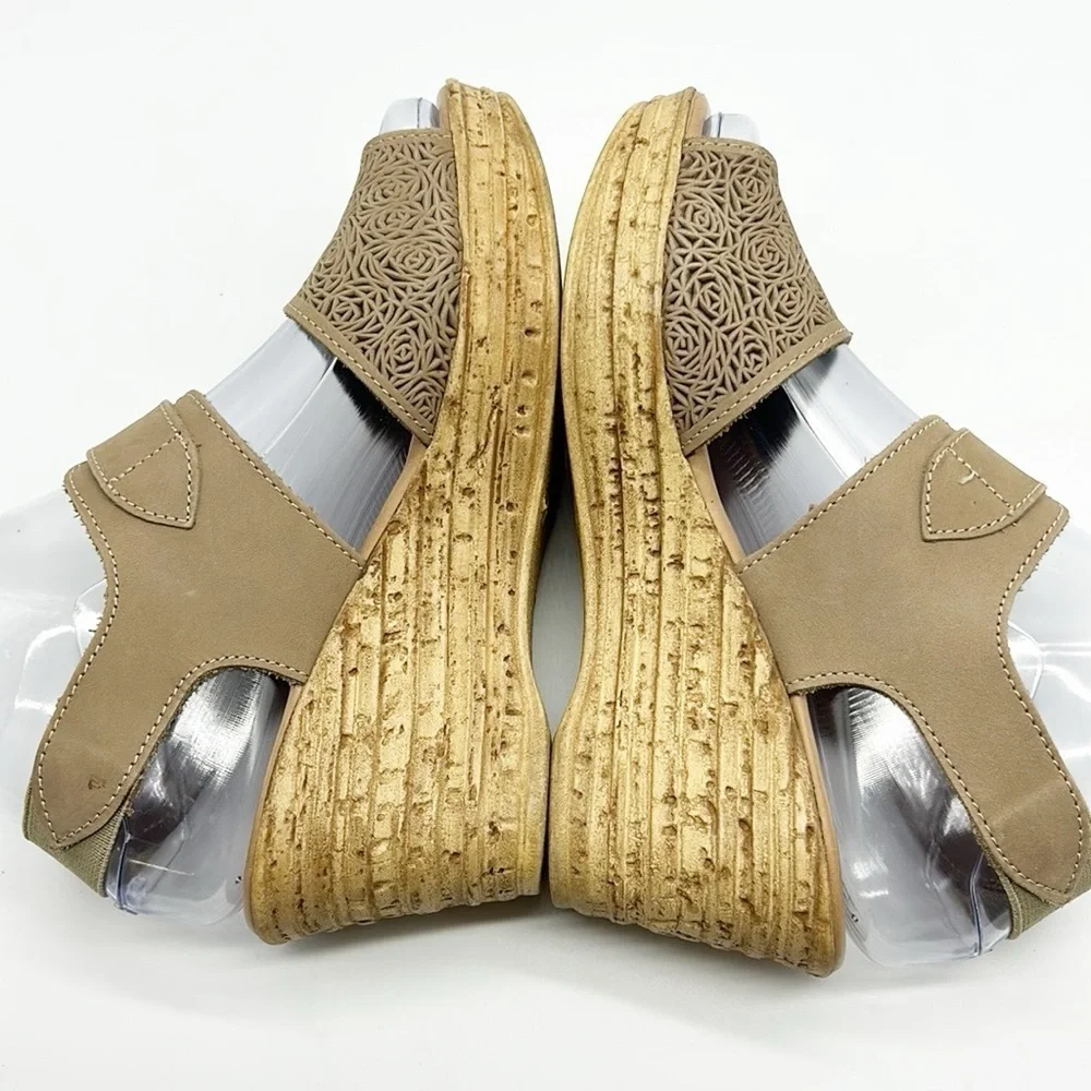Spring Step MITU Wedge Sandals EU 36 Women's 5.5-6 Beige Perforated Leather‎